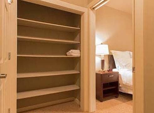 3rd image of 11840 S 73rd Ct APT 105