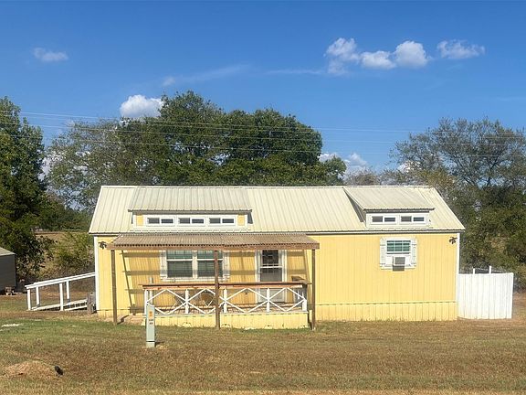 2nd image of 396 Concho