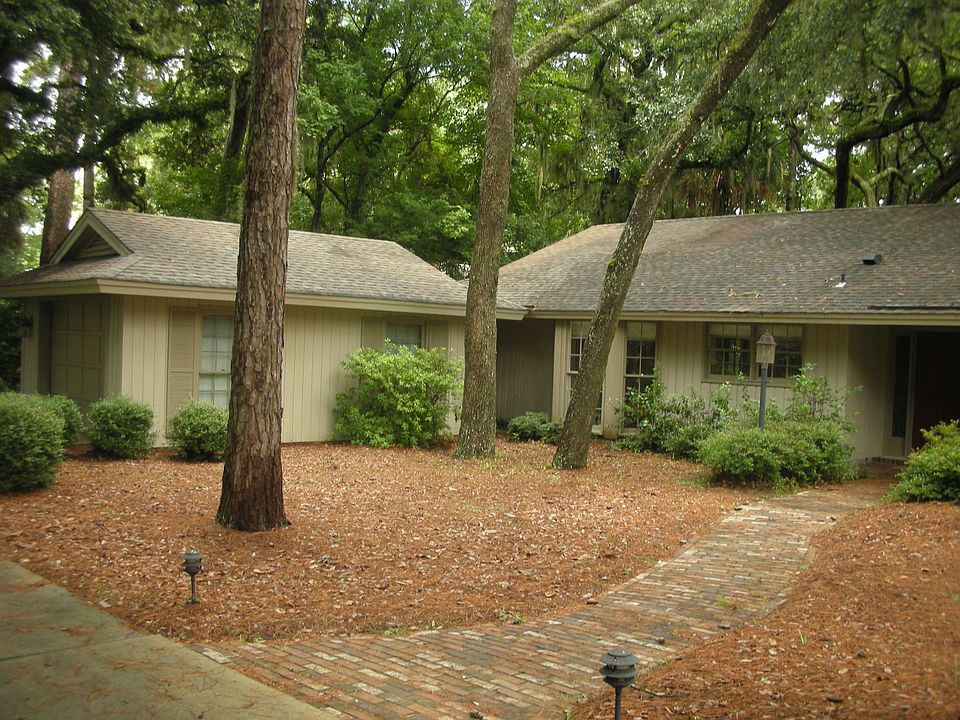 2 Sylvan Front Walk