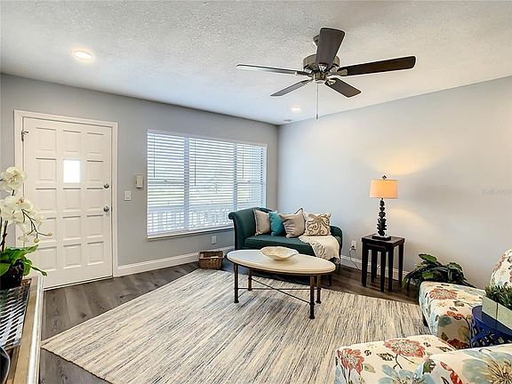 2nd image of 2331 Finlandia Ln APT 33