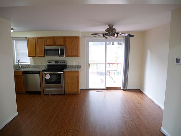 4th image of 52 Craftsman Ct