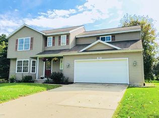 5314 Burton Ct SE, Grand Rapids, MI 49546