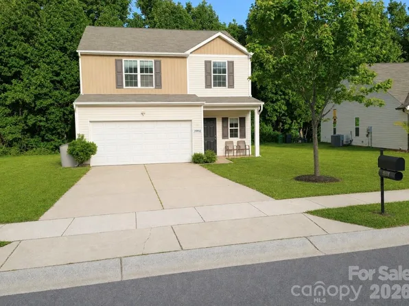 5942 Timbertop Ln, Charlotte, NC 28215