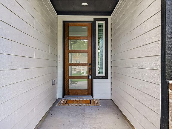 5th image of 615 Ezekiel Smith St
