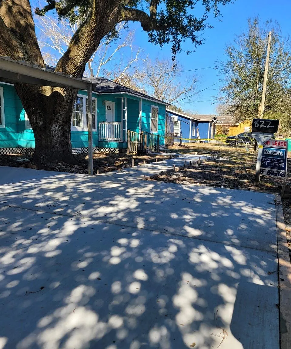 4 bed, 2.0 bath, 1400 sqft, $1,650 — Photo 4