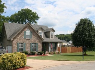 526 Rosie Mae Ct, Murfreesboro, TN 37127