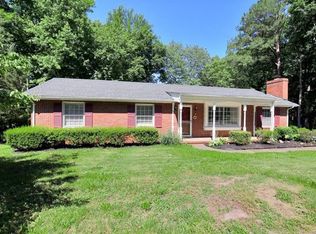 140 Stanmore Rd, North Chesterfield, VA 23236