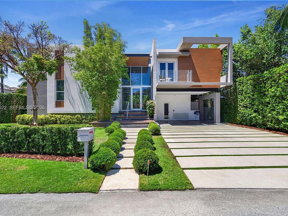 1st image of 625 Curtiswood Dr
