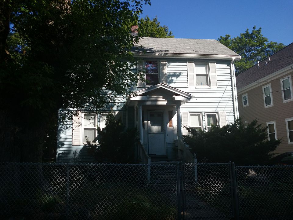 1st image of 141 Hollingsworth St