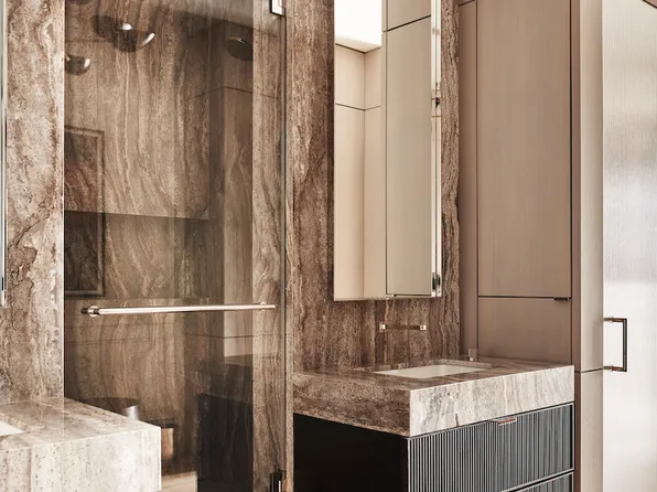 561 Broadway image 14 of 22