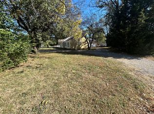 4415 E 135th St, Grandview, MO 64030