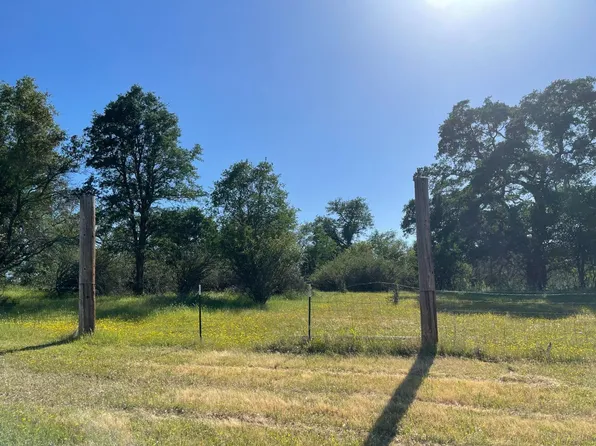 15909 Oak Park Ct, Plymouth, CA 95669