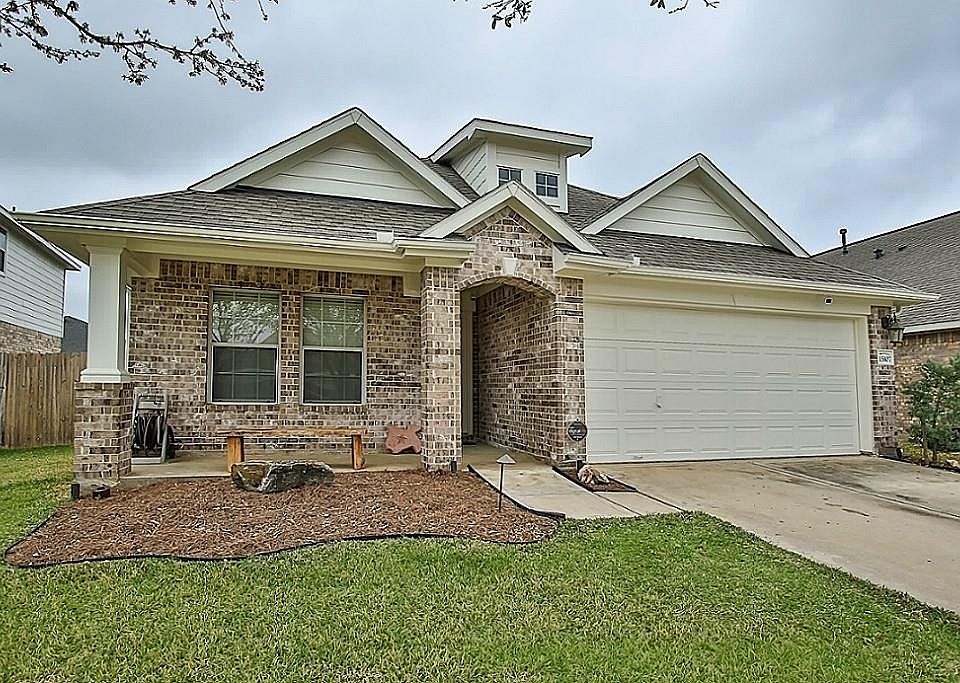 1st image of 15107 Olmstead Park Dr