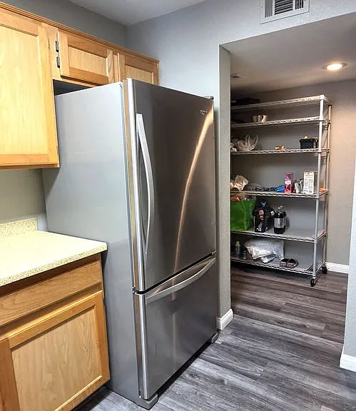 690 Barbary Coast Ave — Photo 12