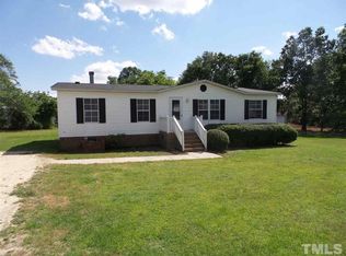 127 Ashe St, Coats, NC 27521