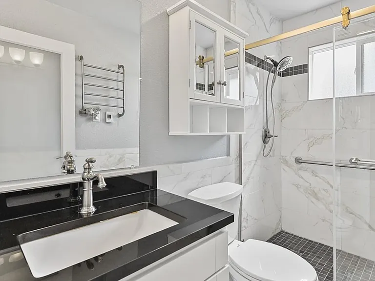 865 Corbett Ave — Photo 6