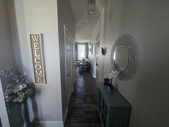 5th image of 2730 McCann Dr