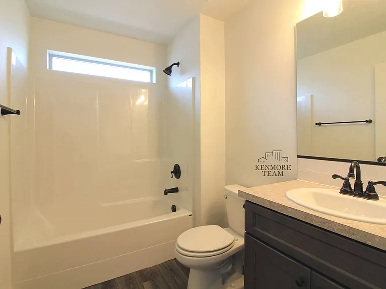 7607 Coldwater Dr — Photo 10