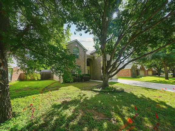 4th image of 4736 Green Bluff Dr