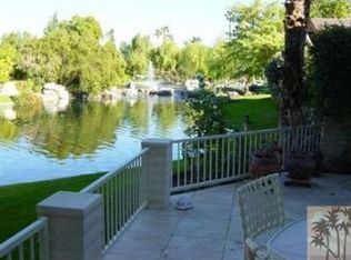 200 Green Mountain Dr, Palm Desert, CA 92211