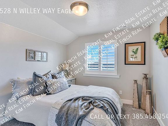 4th image of 3528 N Willey Way