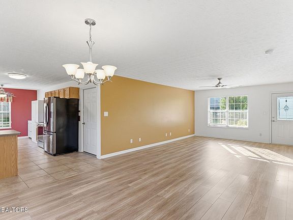 4th image of 7213 Agatha Rd