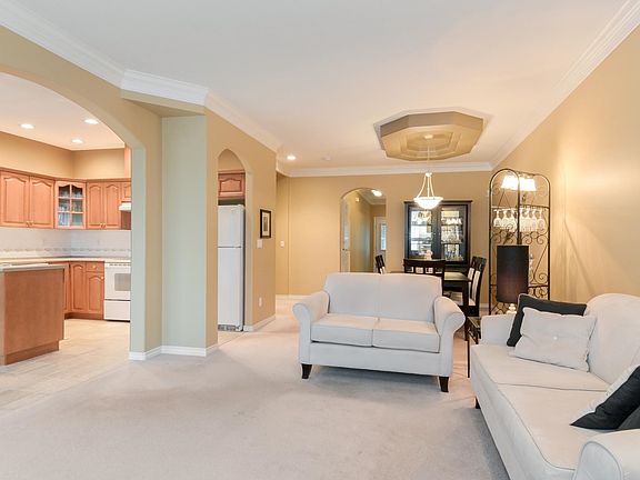 4th image of 11358 Cottonwood Dr #2