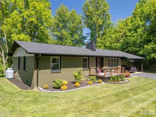 65 Poppy Ln, Cullowhee, NC 28723