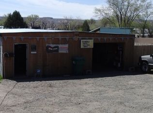 1919 W Apache St, Farmington, NM 87401