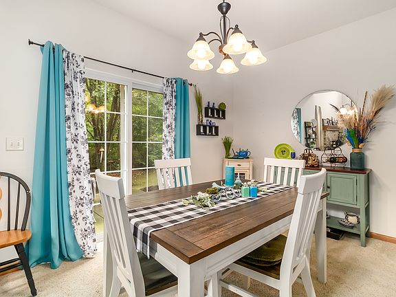 4th image of 1053 Silver Hill Cir