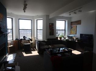 2908 W North Ave #3A, Chicago, IL 60647