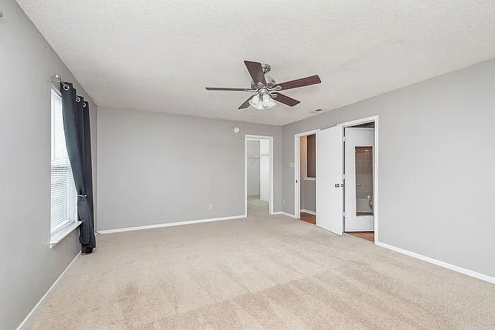 1943 Dutch Elm Dr — Photo 16