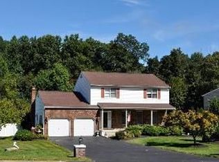 847 Strawberry Ln, Langhorne, PA