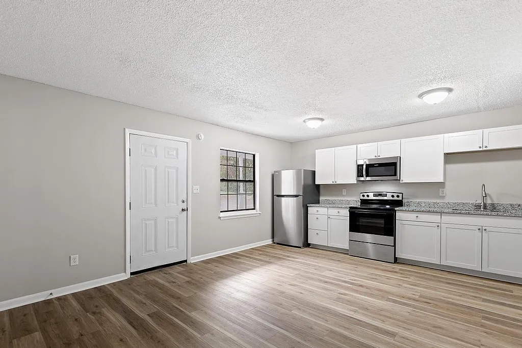 1 bed, 520 sqft, $1,090 — Photo 4