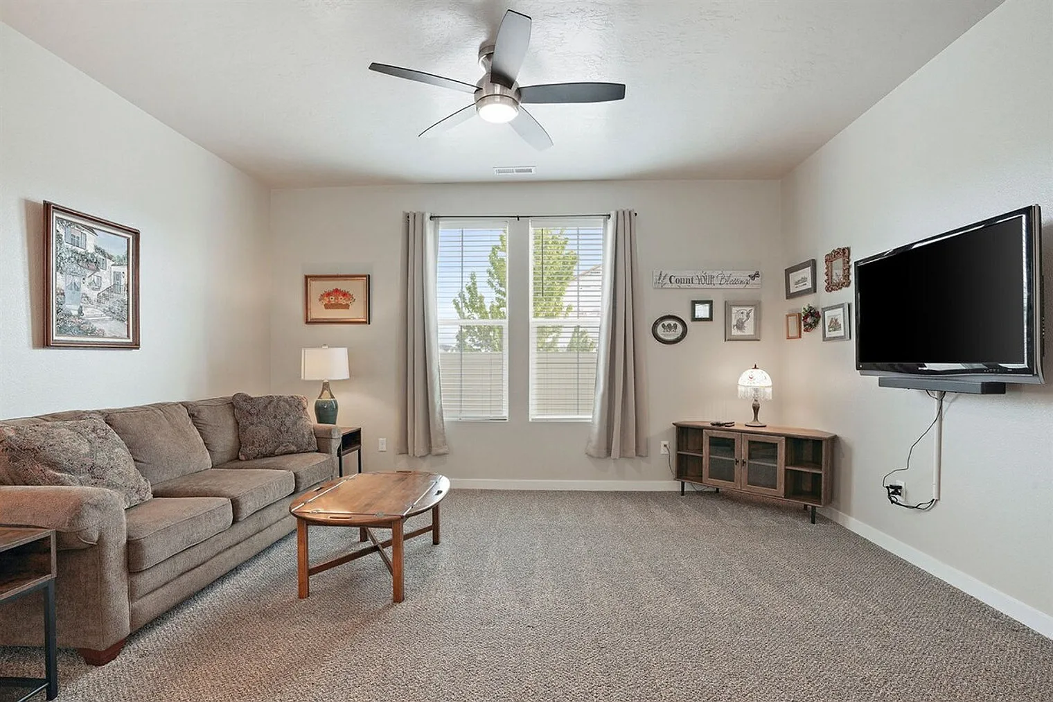 3 bed, 2.0 bath, 1399 sqft, $5,446 — Photo 1
