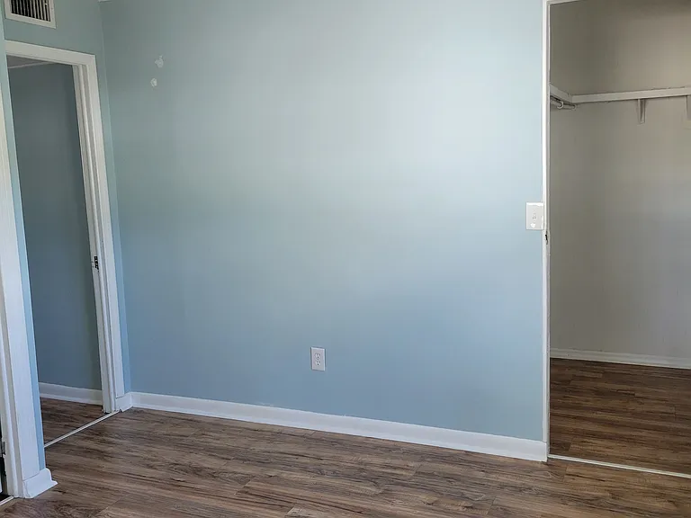 4153 Athens Ave — Photo 8