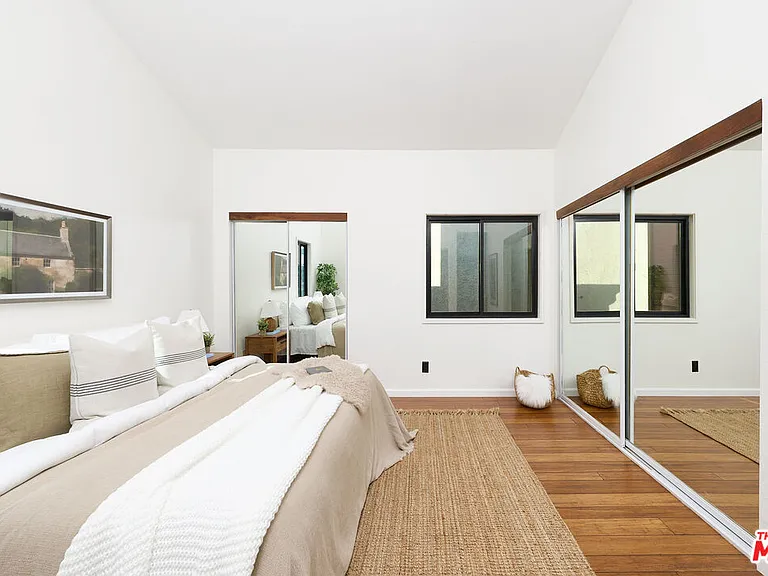 12601 Matteson Ave #7 — Photo 18