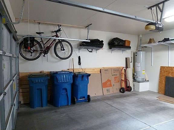 2nd image of 1154 N Laramie Ln