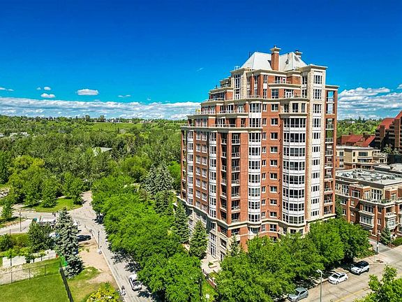 3rd image of 690 S Princeton Way SW #301