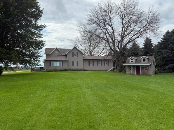 1269 Xavier Ave, Eagle Grove, IA 50533