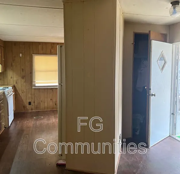 3610 Highlands Rd #18 — Photo 6