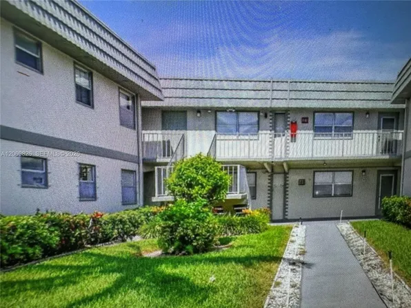 527 Brittany Ave #527-K, Delray Beach, FL 33446
