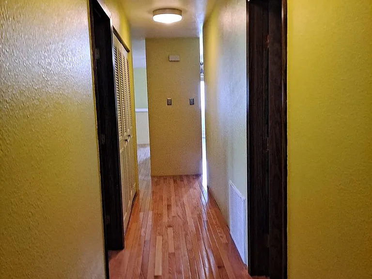 100 Scotland Rd #D — Photo 17