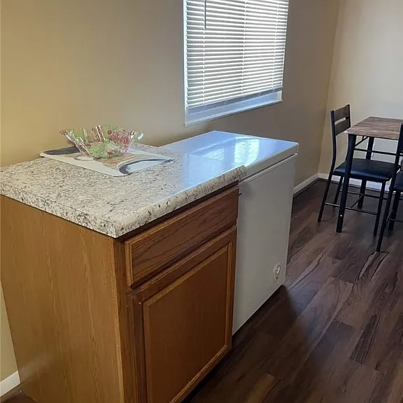 6531 Watchlight Rd — Photo 4