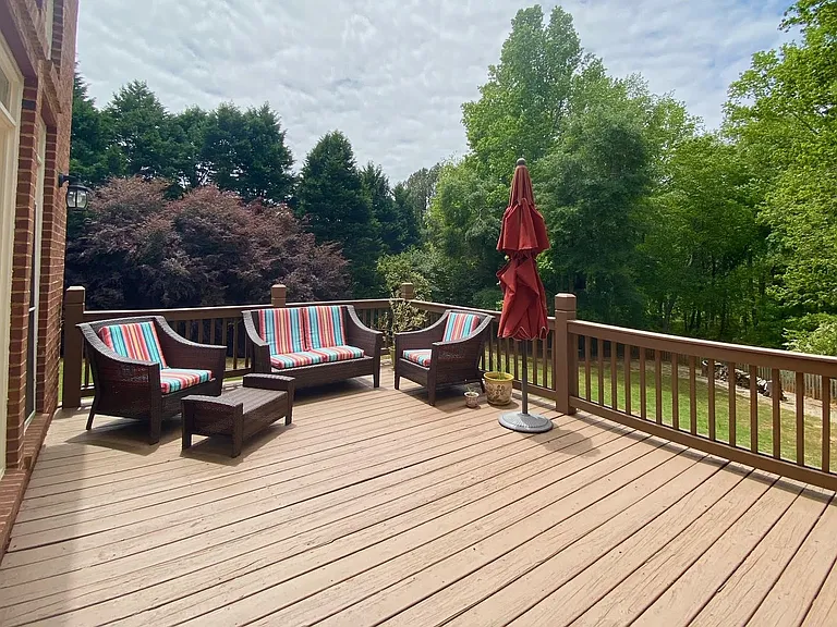 1120 Long Creek Dr — Photo 45
