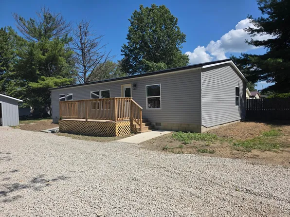 423 Douglas St, Cardington, OH 43315