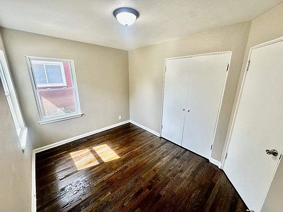 5th image of 1329 Williams St