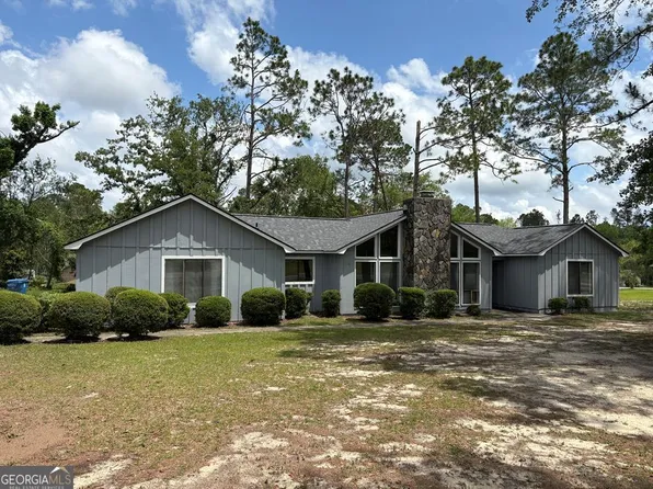1642 Houston Dr, Vidalia, GA 30474