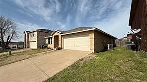 1st image of 603 Ambarella St