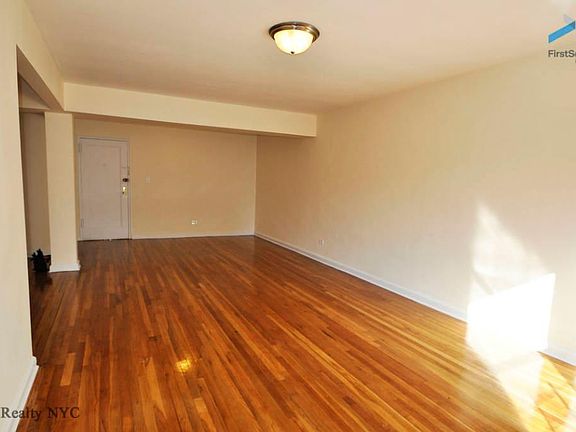 3rd image of 3989 50th St APT 2B